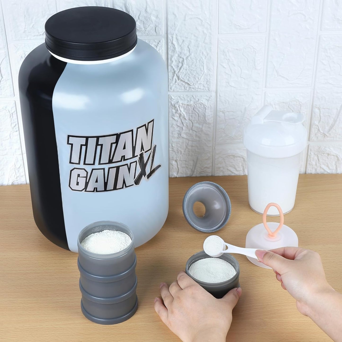 Accmor 3 Pcs Protein Powder Container to Go with Funnels Stand, 4 Compartments Stackable Protein Powder Dispenser for Workout, Fitness, Travel