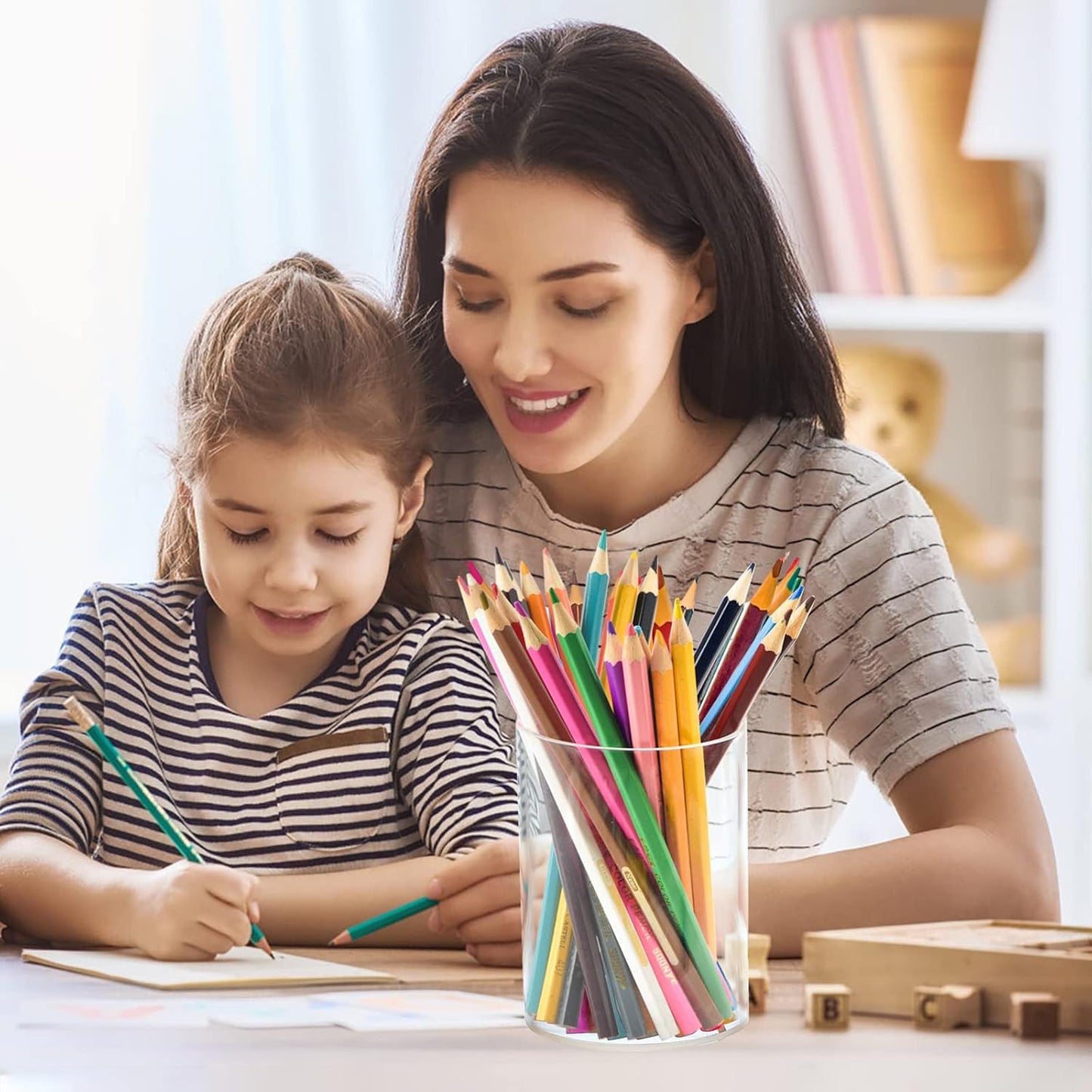 8 Pieces Clear Acrylic Pen Holder Round Acrylic Pencil Cup Clear Makeup Bush Holder Acrylic Desktop Stationery Organizer for Office School Home Desk Accessories (8 Pack, Round)