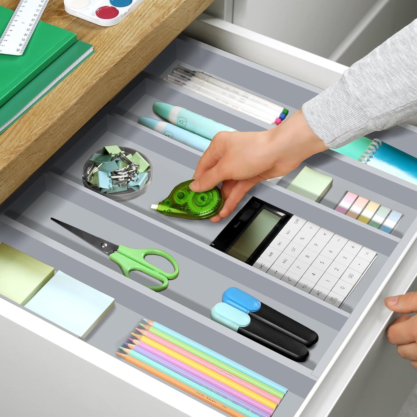 ROYAL CRAFT WOOD Luxury Bamboo Kitchen Drawer Organizer - Silverware Organizer - Utensil Holder and Cutlery Tray with Grooved Drawer Dividers for Flatware and Kitchen Utensils (5 Slot, Gray)