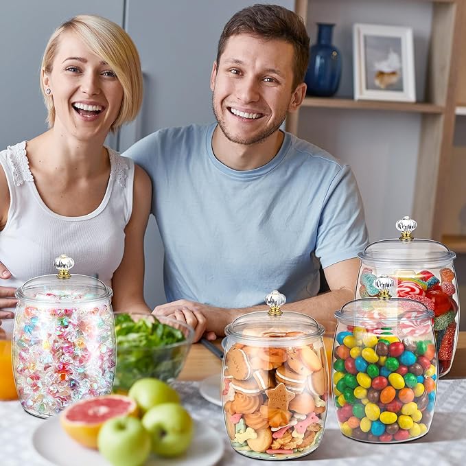 Nuogo 4 Pcs Plastic Candy and Cookie Jars with Lids Clear Cookie Container Candy Jars Large Airtight Apothecary Storage Organization for Wedding Home Kitchen Bar(128 oz)