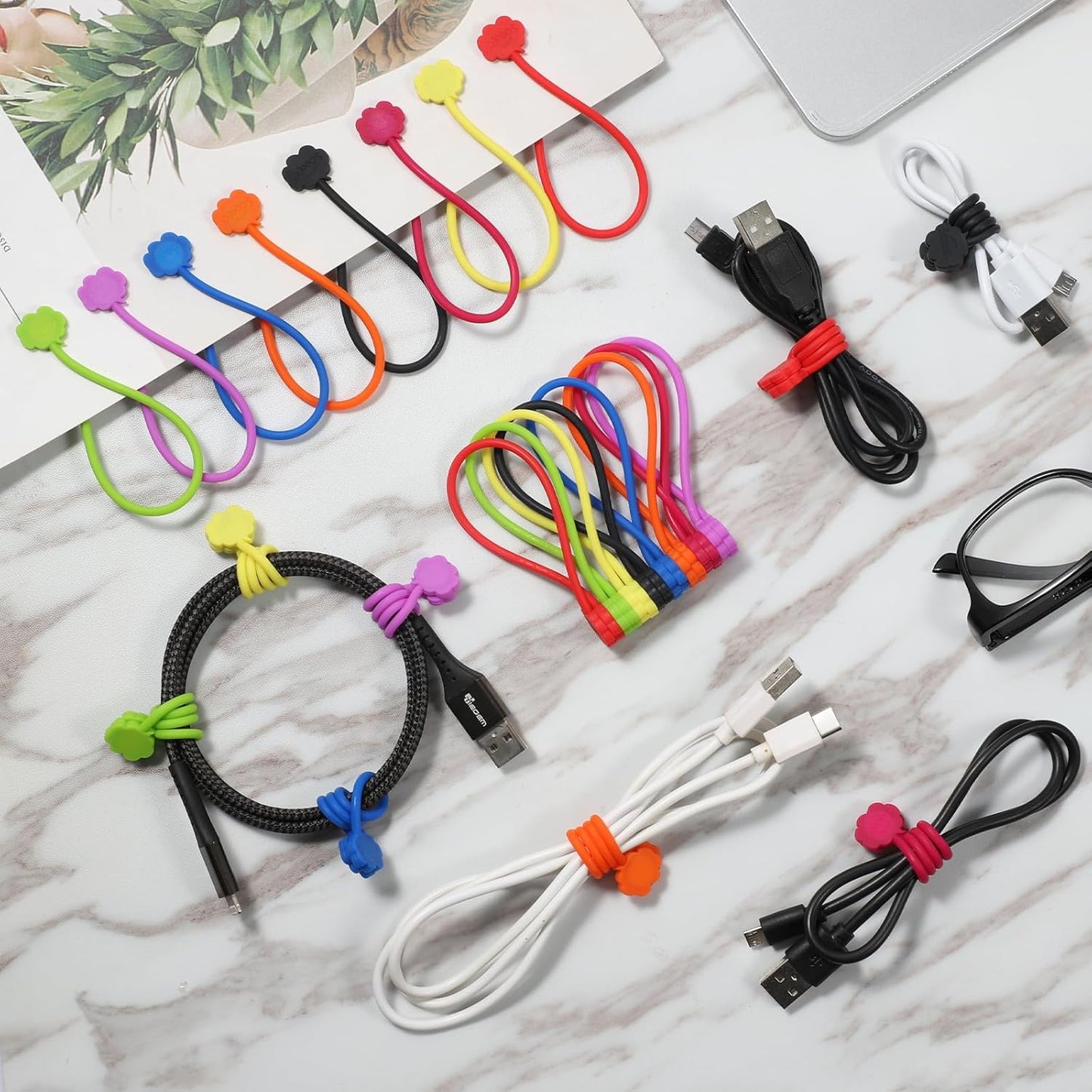 SOOOEC Magnetic Cord Ties, 16 Pack 7.2" Snap on Magnetic Cable Ties Cute Cloud Dialogue Design, Strong Magnetic Silicone Twist Ties for Bundling and Organizing, Assorted Colors.