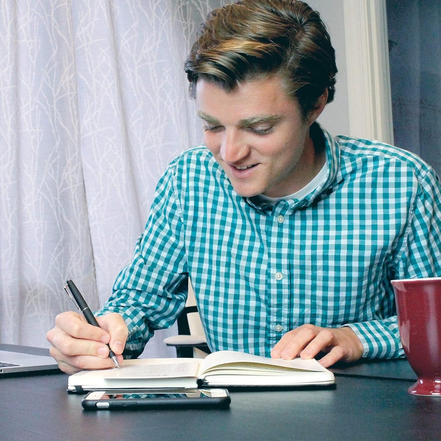 Undated Daily Planner to Achieve Your Goals 2025-2026 - 90 Day Guided Journal & Productivity Organizer with Goal Setting, Habit Tracker, To Do List, Academic & Work Calendar, Leather Hardcover - Forest Green