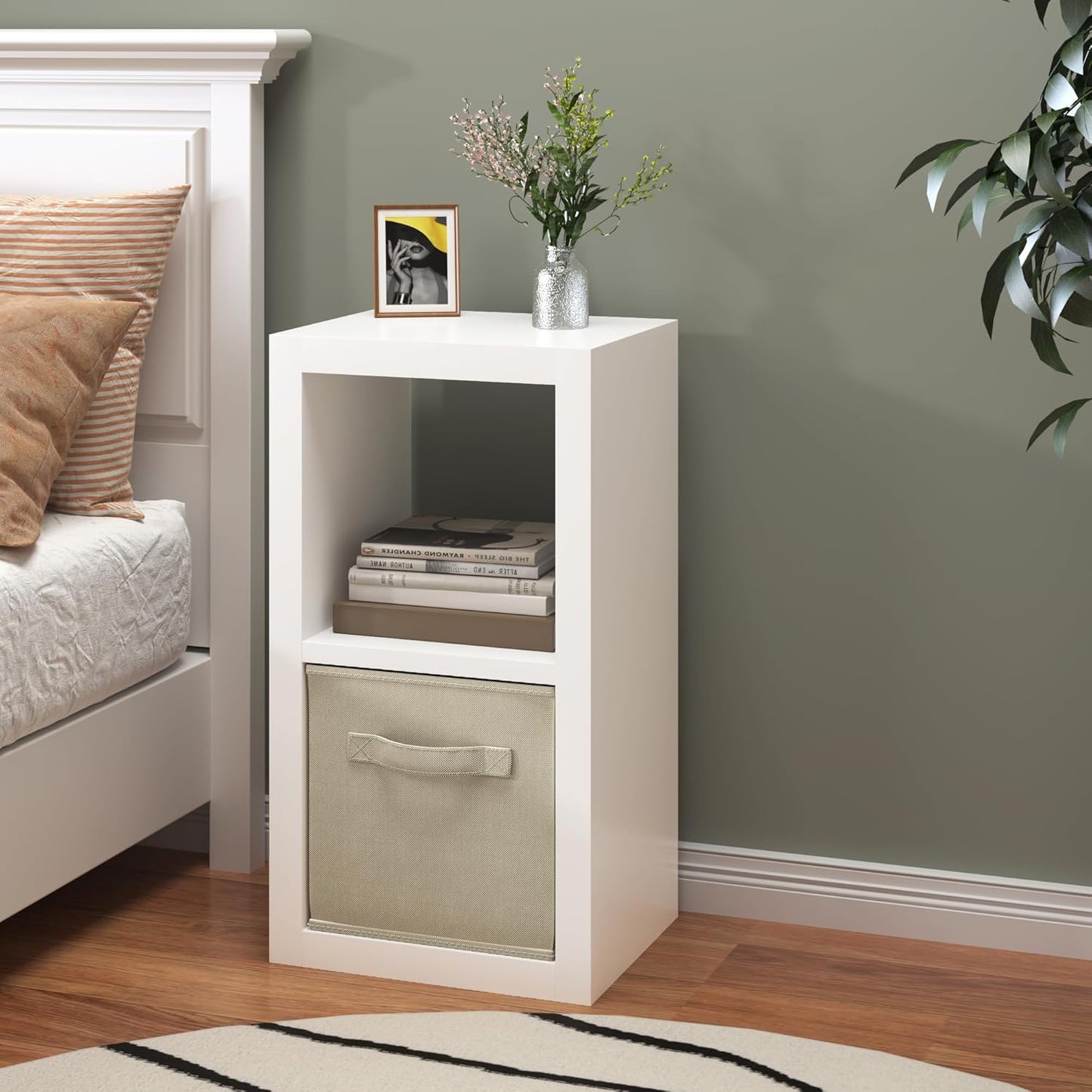 Bookshelf with Storage Bin, 2-Cube Storage Organizer, Modern Wood Open Bookcase, Multifunctional Display Shelf for Living Room, Bedroom, Home Office, White