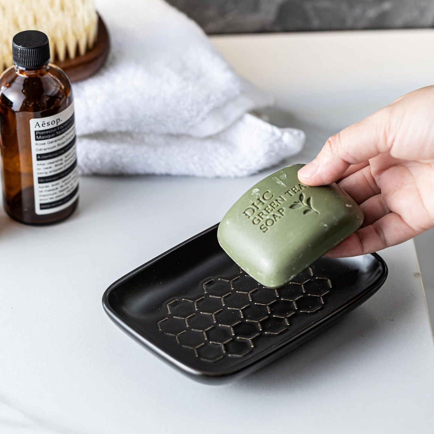 Gomakren Soap Dish for Shower, Bar Soap Holder, Ceramic Soap Dishes for Bar Soap, Christmas Sponge Holder Soap Saver Soap Tray for Bathroom Kitchen Sink, 5.5 Inch, Black