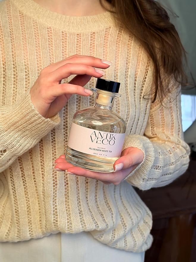 All-Season White Tea Diffuser – Home Fragrance with 8 Rattan Sticks – Long Lasting, Fresh White Tea & Citrus Scent – Non-Toxic, Premium Reed Diffuser for Home or Office – 90 Days