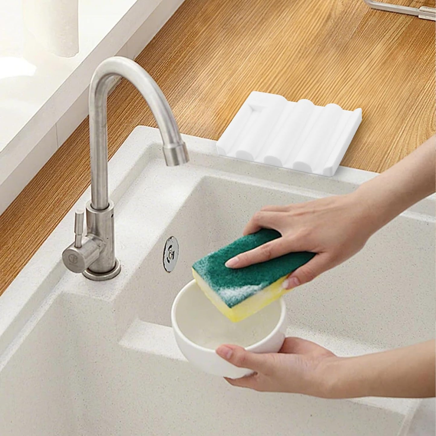 Soap Dish for Shower, Bathroom & Kitchen – Non-Slip, Self-Draining Design to Keep Soap Dry, Extend Soap Life – Easy to Clean, Compact & Durable (White, 1 pcs)