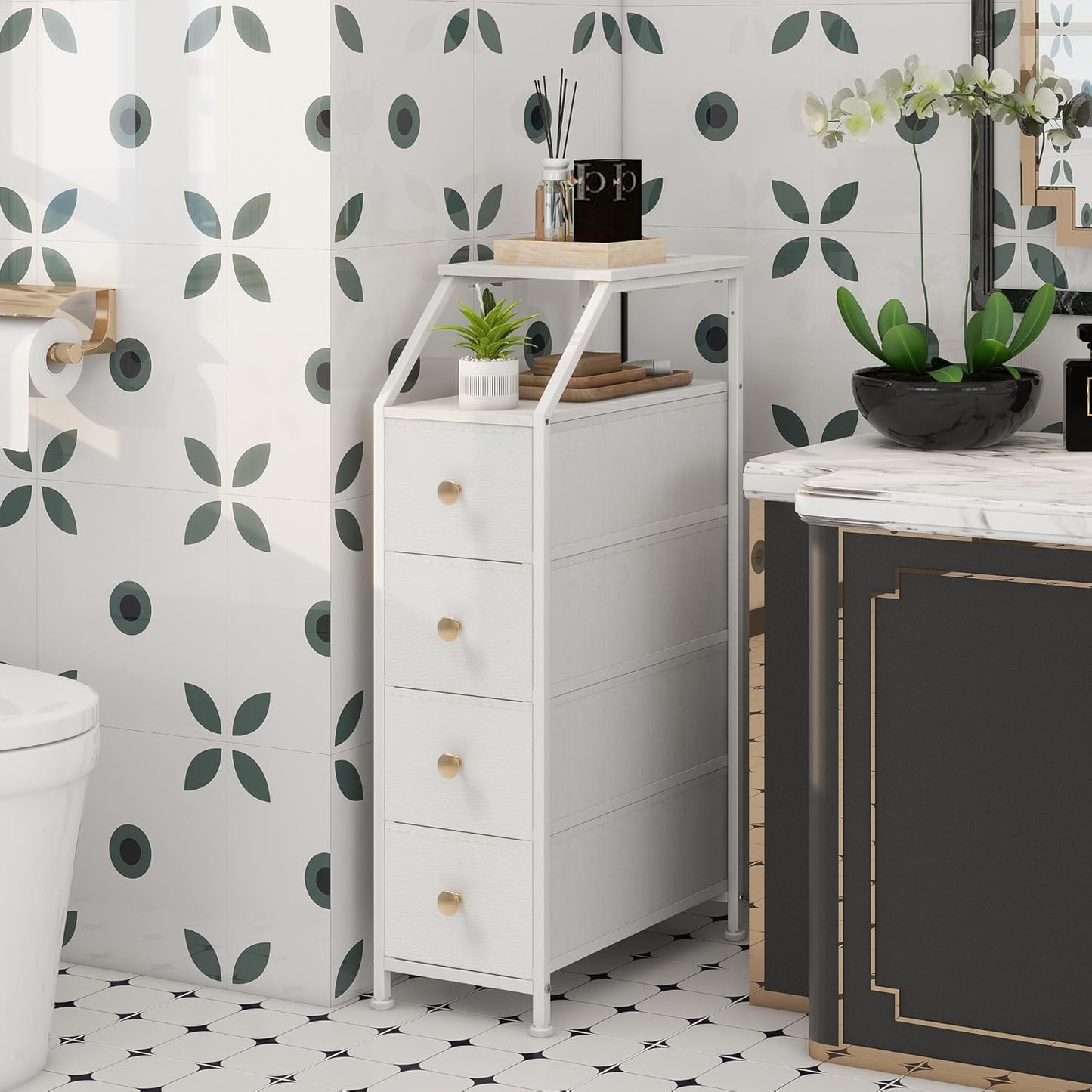 Tohomeor Narrow Dresser Tall Skinny Storage Tower Vertical Slim Chest of Drawers with Charging Station Small Nightstand Side Table for Bedroom, Bathroom, Small Spaces (White, 4 Drawers)