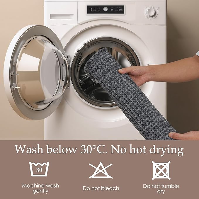 KGORGE Non Slip Waffle Bath Mat - Super Absorbent Quick Dry Soft Washable Small Bathroom Rugs with Tassels for Bathroom Floor Shower Tub Hotel Kitchen Entryway, Grey, 18" W X 30" L, 1 Piece