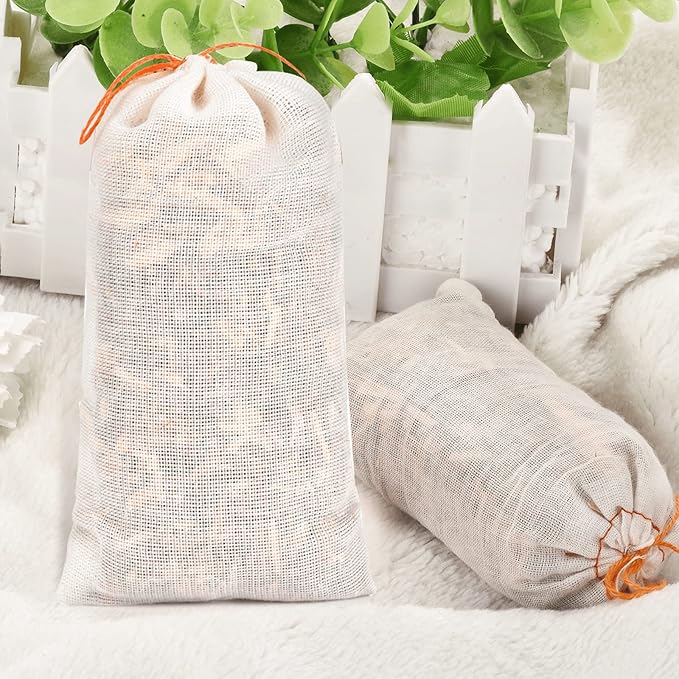 Homode Cedar Blocks for Clothes Storage, Aromatic Cedar Wood for Closets and Drawers, Cedarwood Hangups with Hook, Scent Sachets Bags Cedar Closet Freshener, 16 Pack