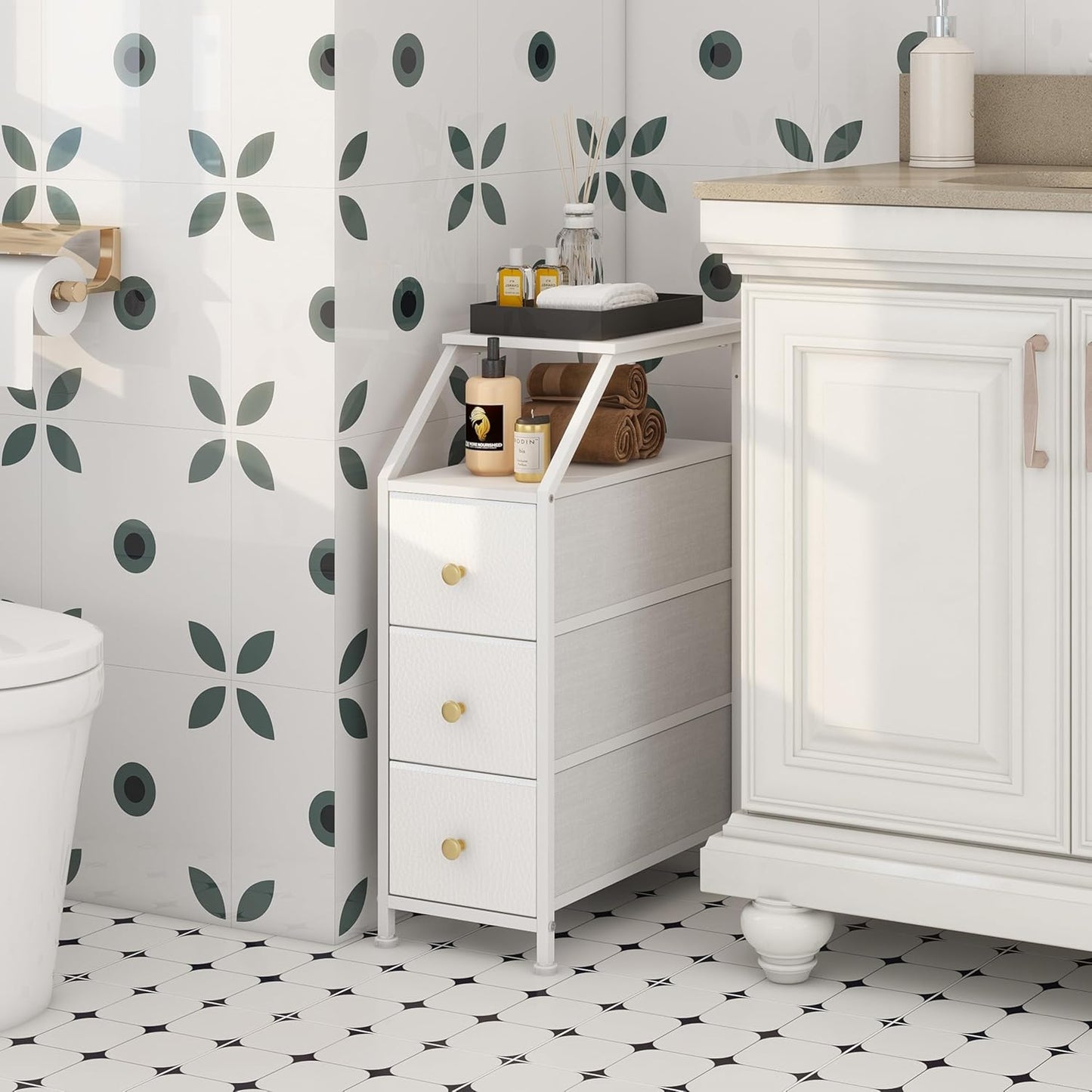 Tohomeor Narrow Dresser Tall Skinny Storage Tower Vertical Slim Chest of Drawers with Charging Station Small Nightstand Side Table for Bedroom, Bathroom, Small Spaces (White, 3 Drawers)