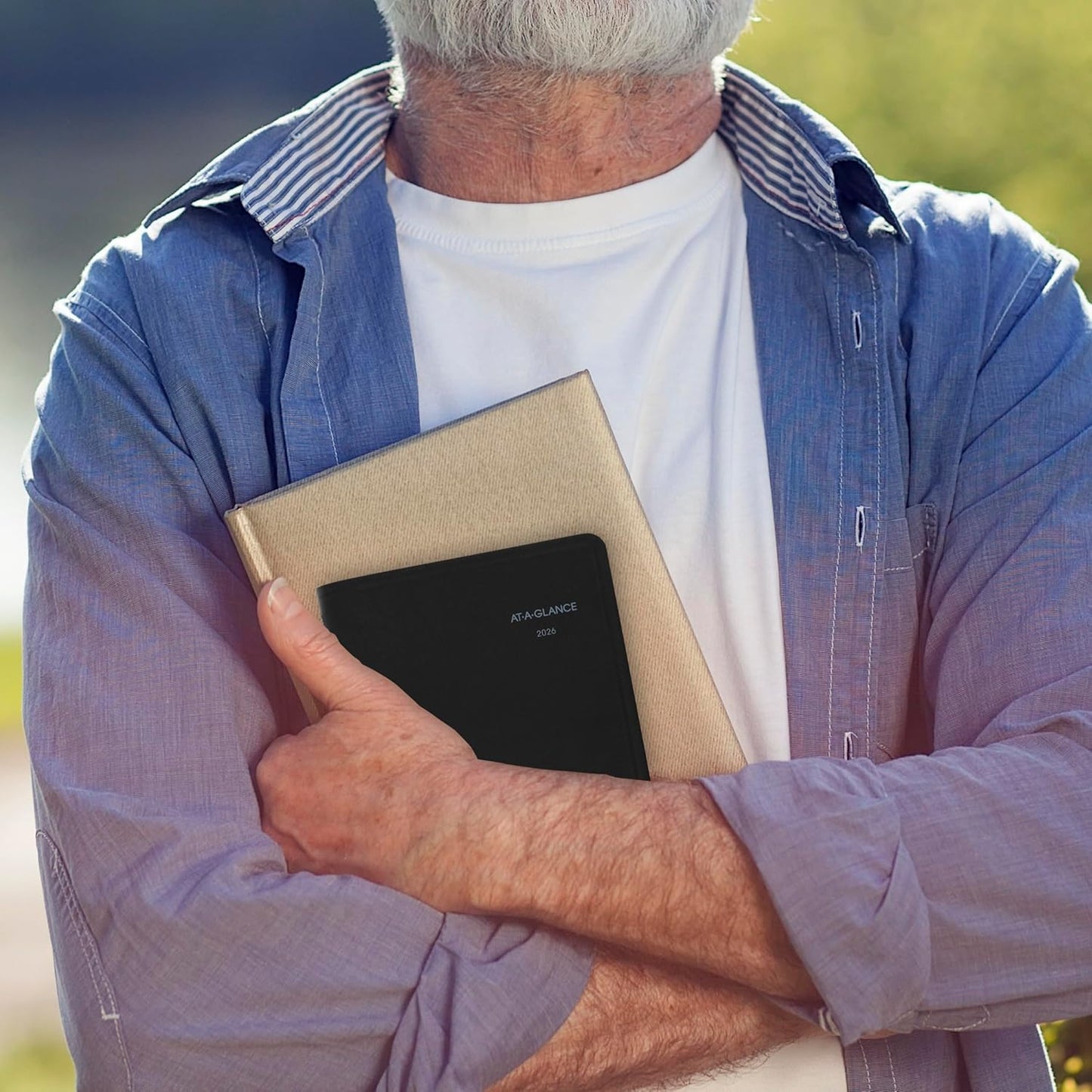 AT-A-GLANCE 2026 Appointment Book Planner, Weekly & Monthly, 5" x 8", Small, QuickNotes, Black (76020526)