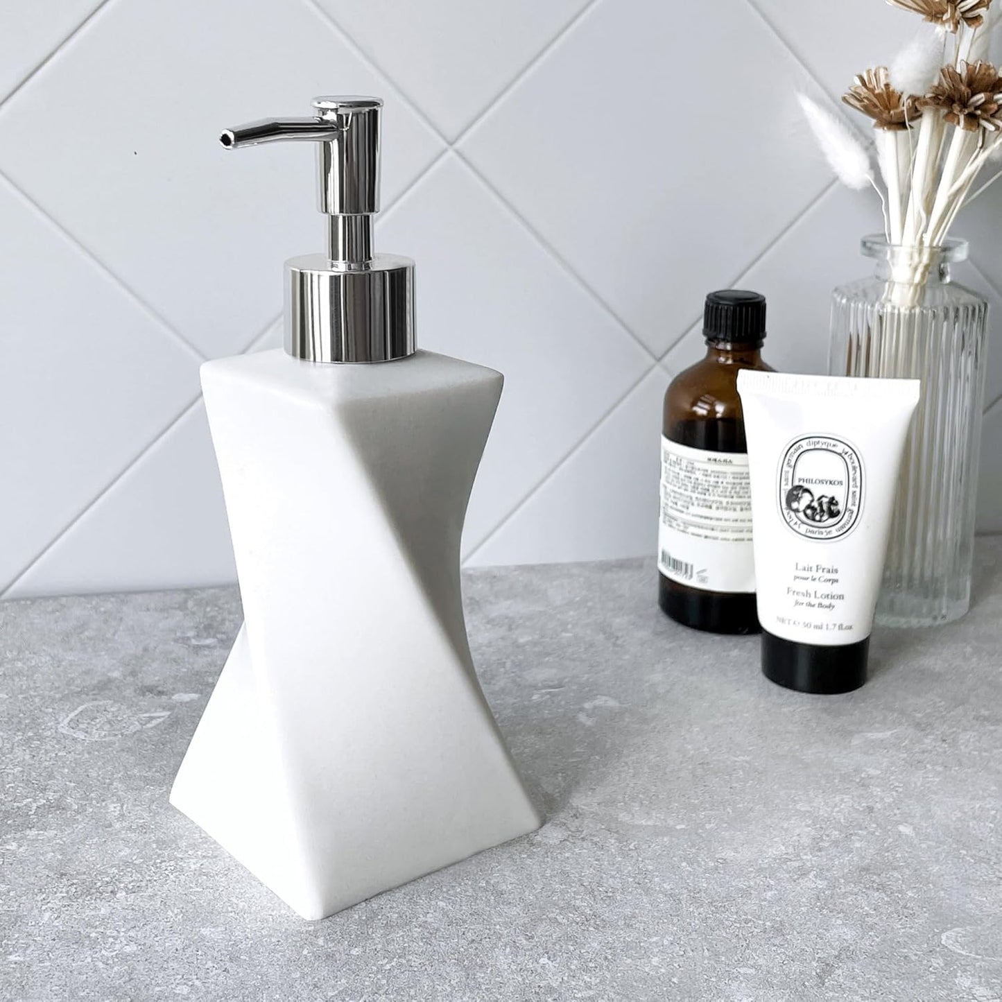 Modern White Soap Dispenser with Silver Pump for Bathroom and Kitchen, Contemporary Art Style, Matte Finish, Rust Proof, 8.5oz (Arctic White)