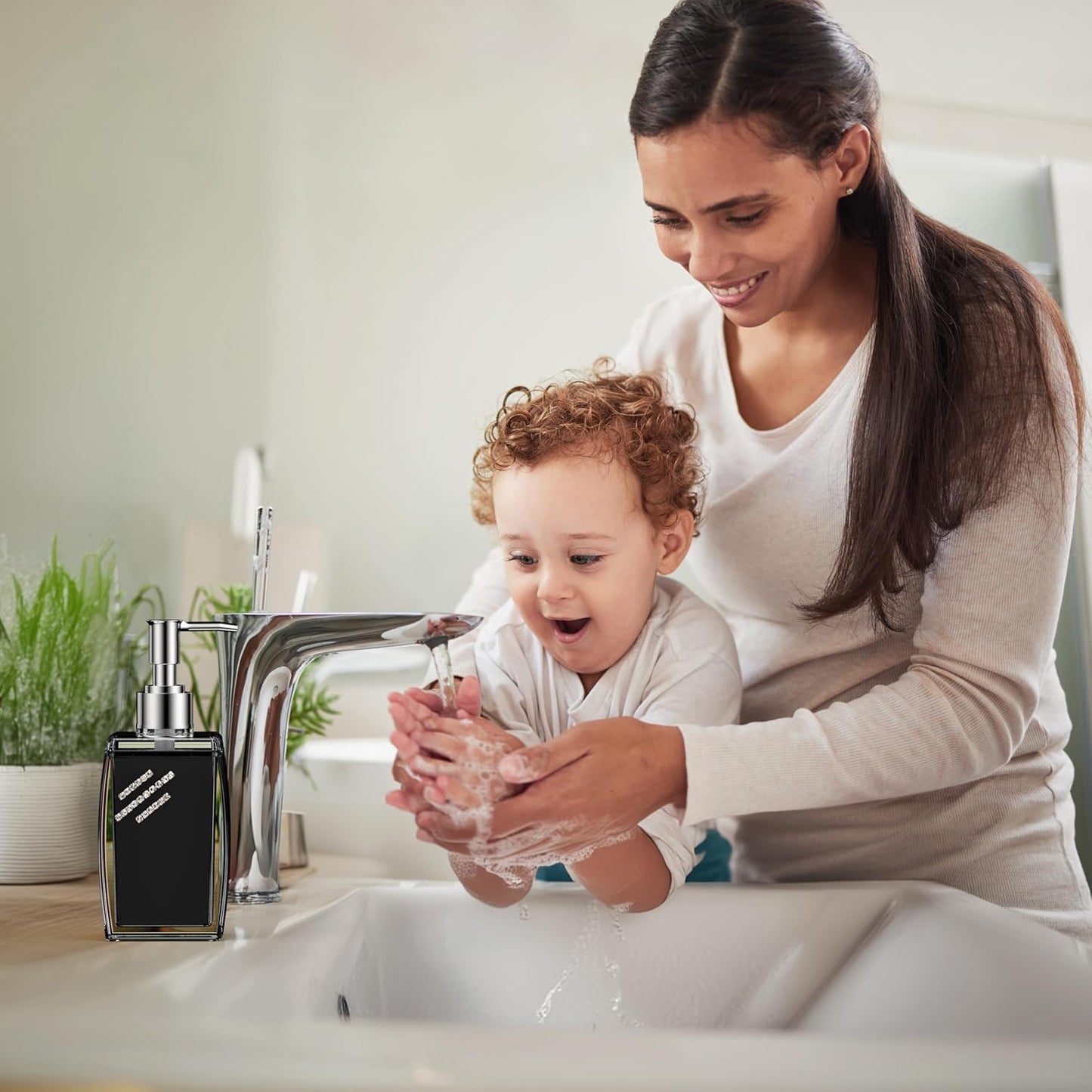 Purple Soap Dispenser with Refillable Plastic Pump for Bathroom Sink or Kitchen Counter, Ideal for Hand Soap, Liquid Soap, Dish Soap, or Lotion Use