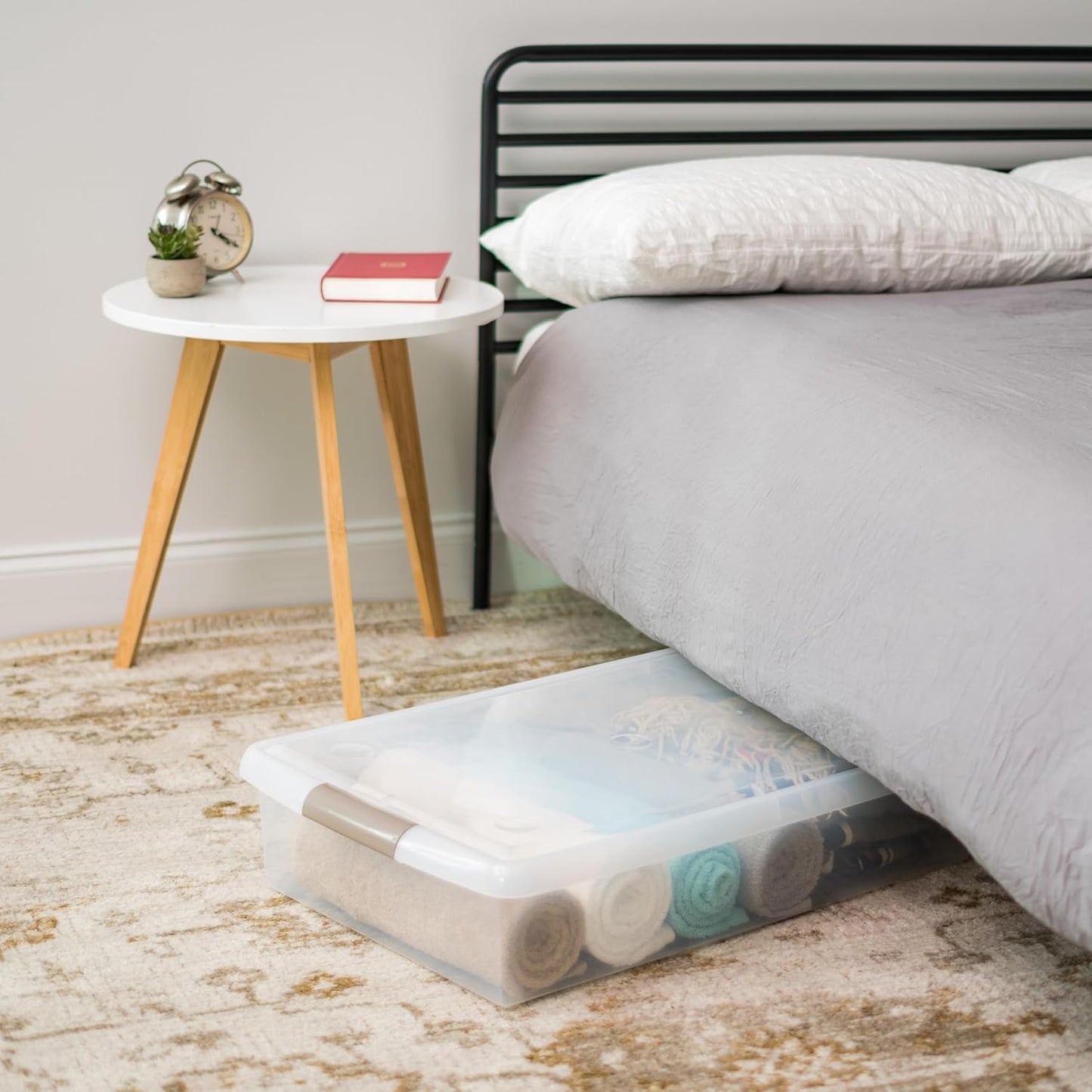 IRIS USA 40 Qt Plastic Under Bed Storage Nestable Organizer Bin Container with Secure Lids and Durable Buckles, 1-Pack, Under Bed Storage Containers for Clothes Shoes Bedding, Gray/Clear