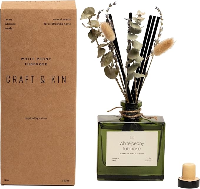 Craft & Kin Christmas Reed Diffuser with Dried Flowers | 5 oz White Peony & Tuberose Scented Holiday Reed Diffusers for Home, Bathroom | Scent Sticks | Elegant Fragrance Home Decor for Men & Women