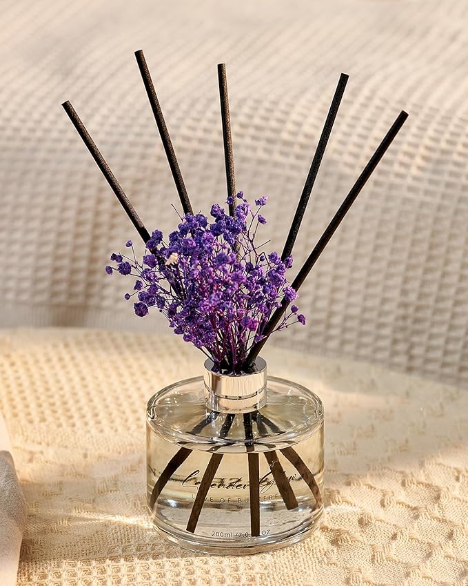 M&SENSE Reed Diffuser Set with 7 Sticks | 7.0oz Fresh Green & Eucalyptus Scent, Home Fragrance Diffuser for Bedroom Bathroom Décor, Scented Diffuser with Baby's Breath Flower Gifts for Women