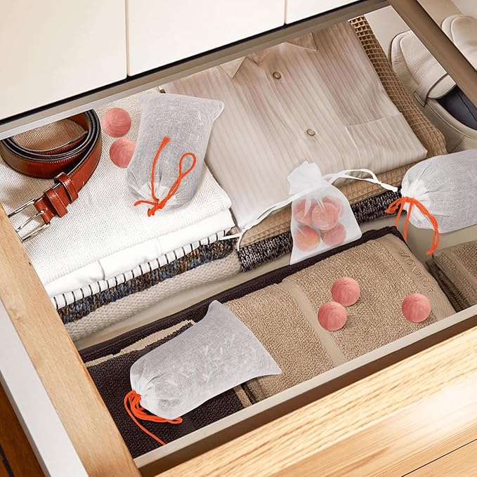 Homode Cedar Blocks for Clothes Storage, Cedar Balls and Cedar Chips for Closets and Drawers, Scented Cedar Sachets Bags Closet Air Freshener, 24 Pack