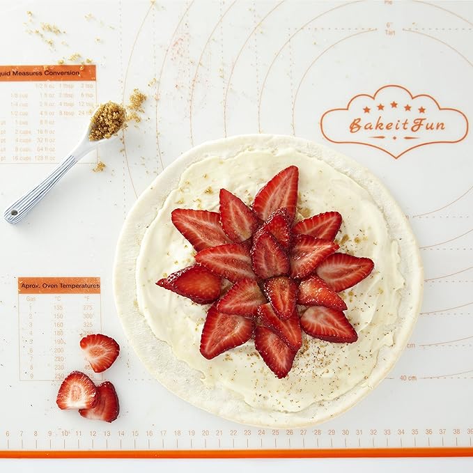 Silicone Pastry Mat X-Large 75 cm x 52 cm, Nonstick Dough Rolling Mat with Measurement Markings, Heat Resistant to 450°F, BPA Free, Dishwasher Safe Baking Mat