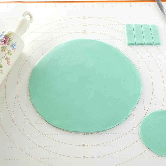 Silicone Pastry Mat X-Large 75 cm x 52 cm, Nonstick Dough Rolling Mat with Measurement Markings, Heat Resistant to 450°F, BPA Free, Dishwasher Safe Baking Mat